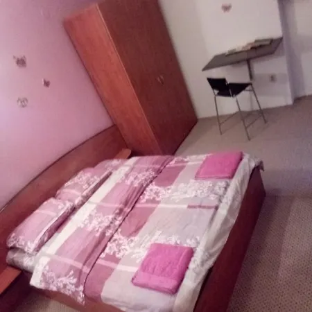 Purple Butterfly Studio In City Center *