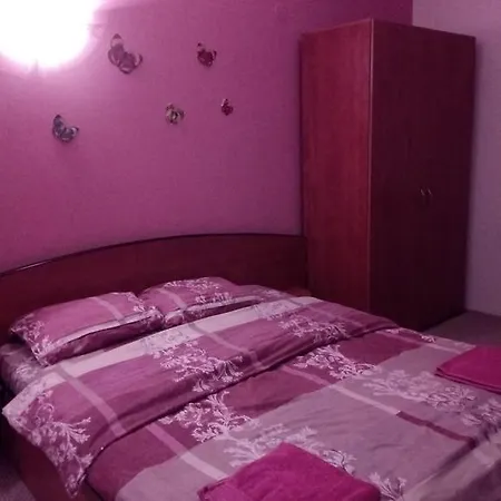 Purple Butterfly Studio In City Center *