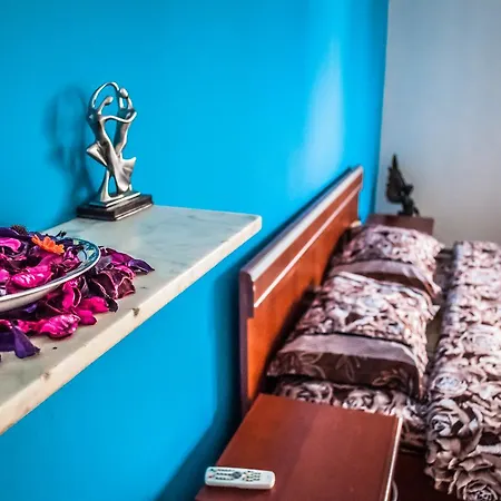 Purple Butterfly Studio In City Center *
